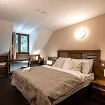 Hotel Wellness Pod Kycmolem