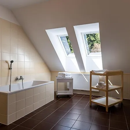فندق Wellness Pod Kycmolem