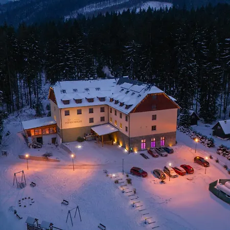 Hotel Wellness Pod Kycmolem Horni Lomna
