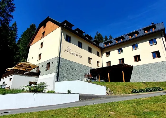 Wellness Pod Kycmolem 4* Horní Lomná